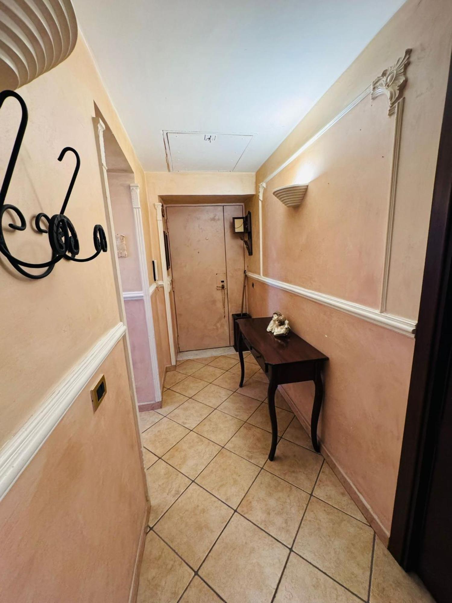 Apartment La Casa Di Nonna Silvy Naples