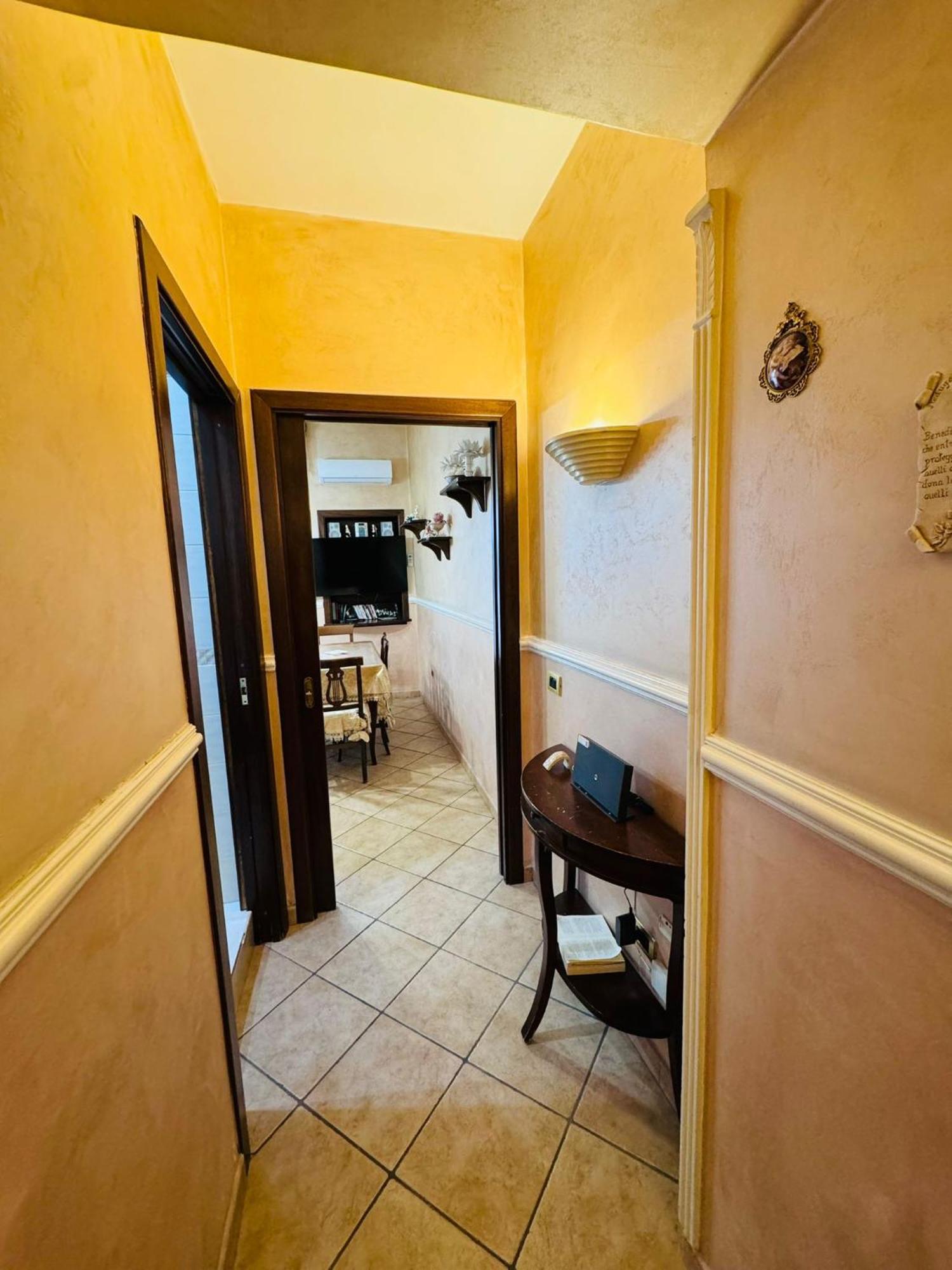 Apartment La Casa Di Nonna Silvy Naples